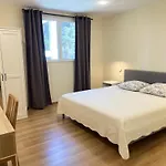Grand Tamaris Hosting